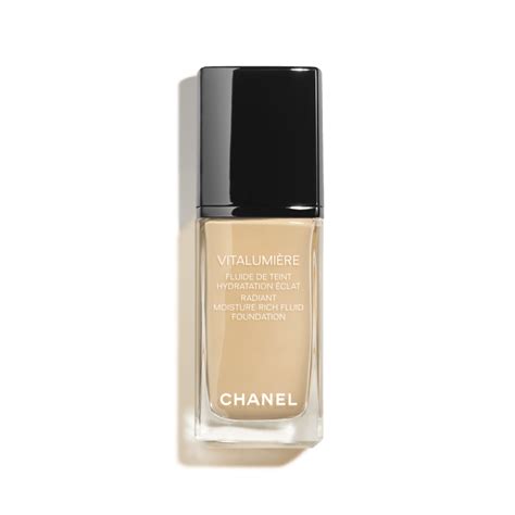 chanel vitalumiere moisture rich foundation dupe